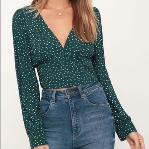 🌿lulu’s v-neck button front blouse🌿